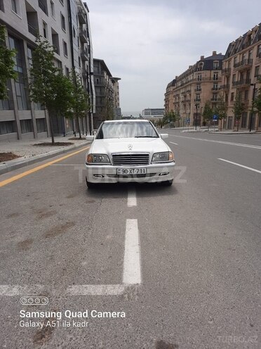 Mercedes C 230 2000, 360,000 km - 2.3 l - Bakı