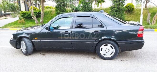 Mercedes C 180 1995, 308,000 km - 1.8 л - Bakı