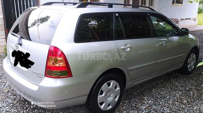 Toyota Corolla 2004, 215,465 km - 1.4 l - Bakı