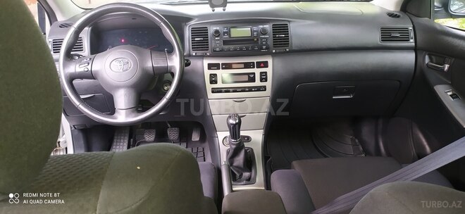 Toyota Corolla 2004, 215,465 km - 1.4 l - Bakı