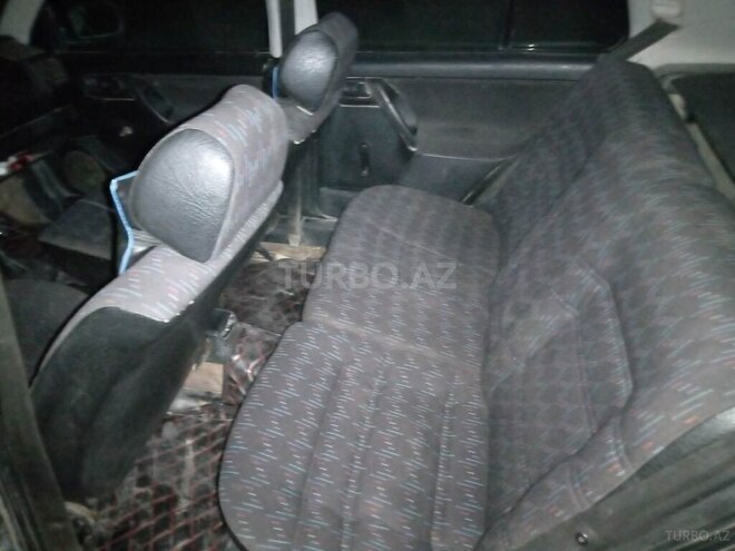 Volkswagen Golf 1992, 200,000 km - 1.4 л - Xaçmaz