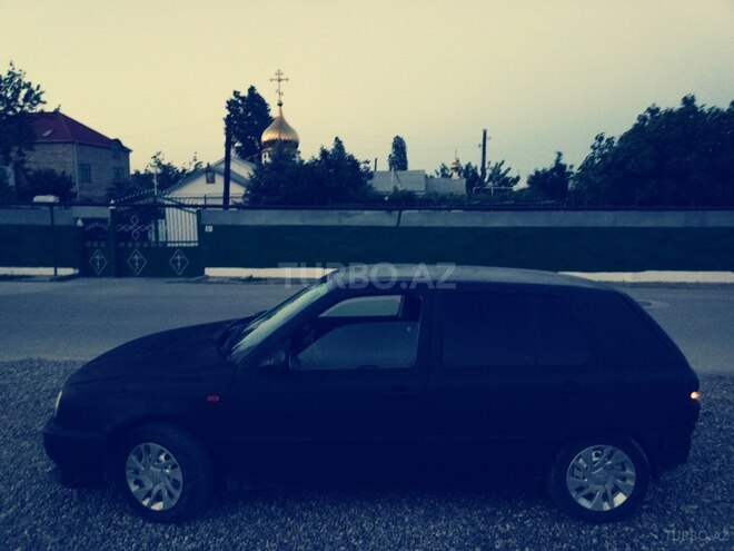 Volkswagen Golf 1992, 200,000 km - 1.4 л - Xaçmaz