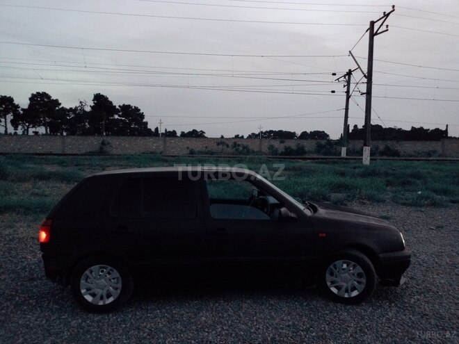 Volkswagen Golf 1992, 200,000 km - 1.4 л - Xaçmaz