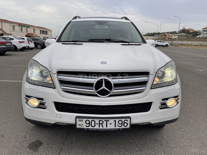 Mercedes GL 550 2008, 186,322 km - 5.5 л - Sumqayıt