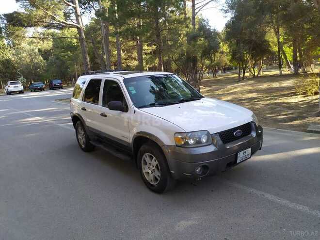Ford Escape 2004, 156,000 km - 3.0 l - Sumqayıt