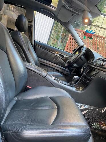 Mercedes E 320 2002, 178,000 km - 3.2 l - Bakı
