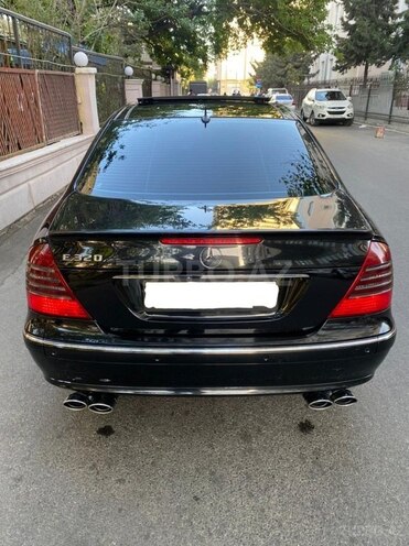 Mercedes E 320 2002, 178,000 km - 3.2 l - Bakı