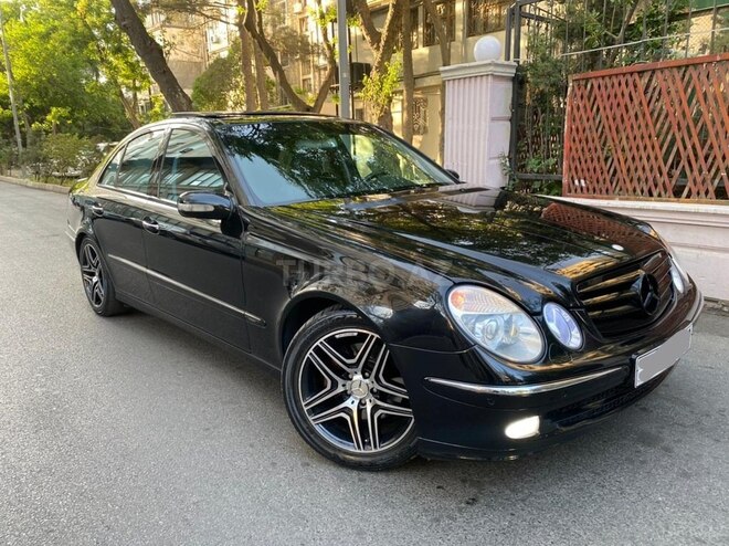 Mercedes E 320 2002, 178,000 km - 3.2 l - Bakı