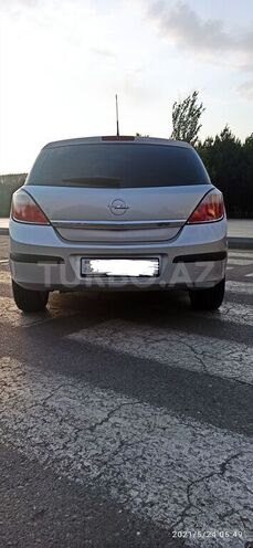 Opel Astra 2004, 104,000 km - 1.4 л - Xırdalan