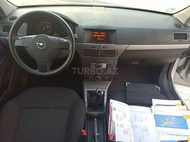 Opel Astra 2004, 104,000 km - 1.4 л - Xırdalan