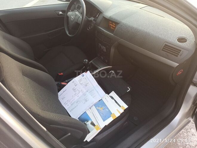 Opel Astra 2004, 104,000 km - 1.4 л - Xırdalan