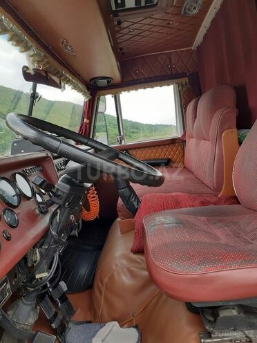 KamAz 65115 1997, 86,000 km - 11.0 l - Qəbələ