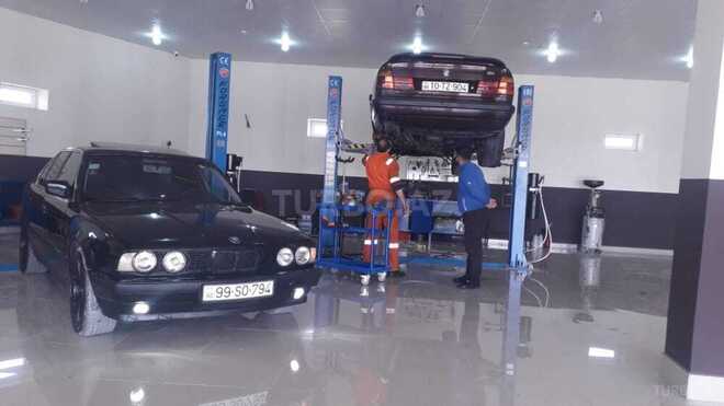 BMW 525 1993, 400,000 km - 2.5 l - Bakı