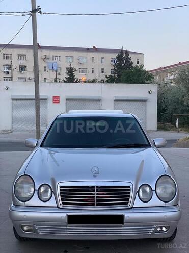 Mercedes E 280 1999, 222,000 km - 2.8 l - Sumqayıt