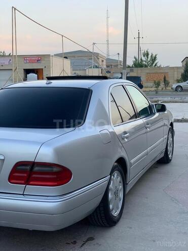Mercedes E 280 1999, 222,000 km - 2.8 l - Sumqayıt
