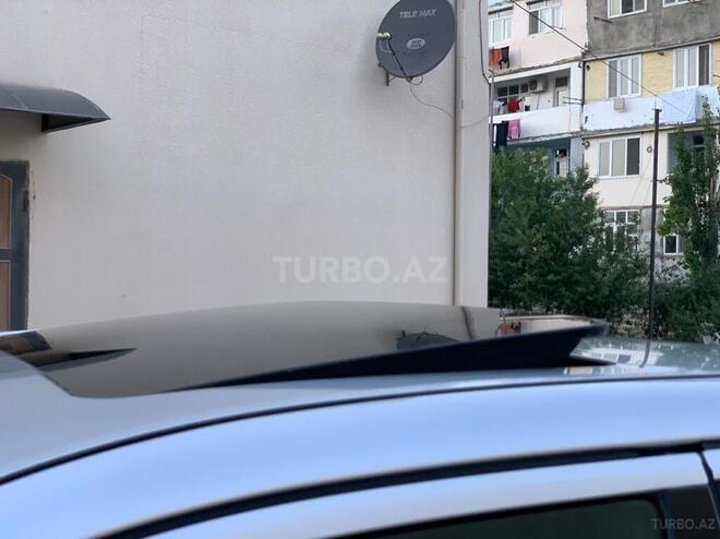 Mercedes E 280 1999, 222,000 km - 2.8 l - Sumqayıt