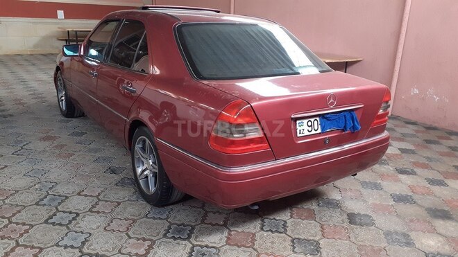Mercedes C 180 1995, 367,215 km - 1.8 l - Bakı