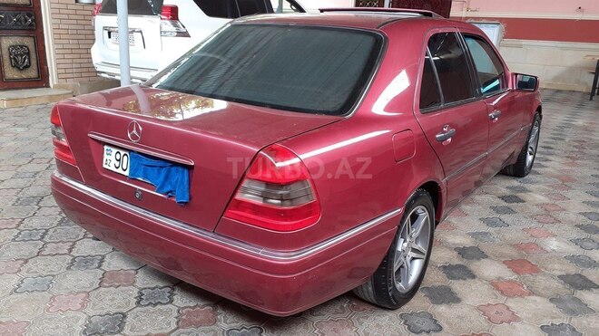 Mercedes C 180 1995, 367,215 km - 1.8 l - Bakı