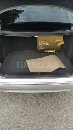 Mercedes E 240 2001, 293,000 km - 2.4 l - Bakı