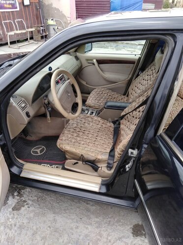 Mercedes C 220 2000, 444,345 km - 2.2 l - Bakı
