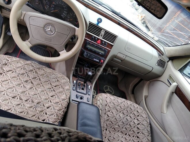 Mercedes C 220 2000, 444,345 km - 2.2 l - Bakı