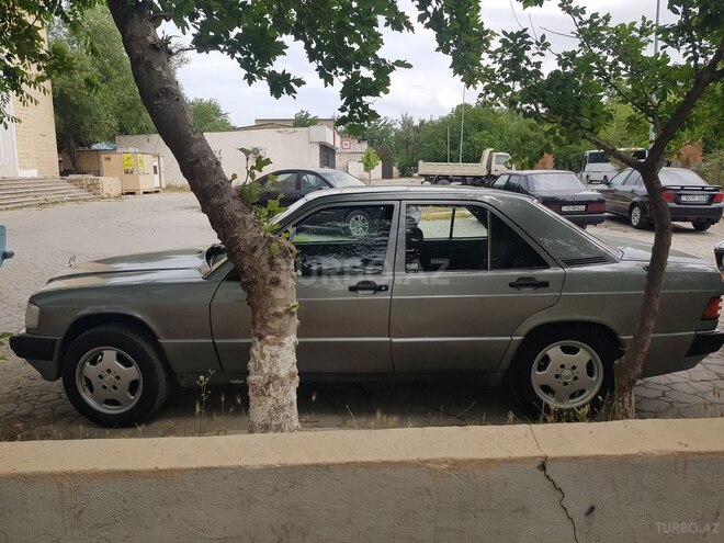 Mercedes 190 1993, 231,548 km - 2.0 l - Sumqayıt