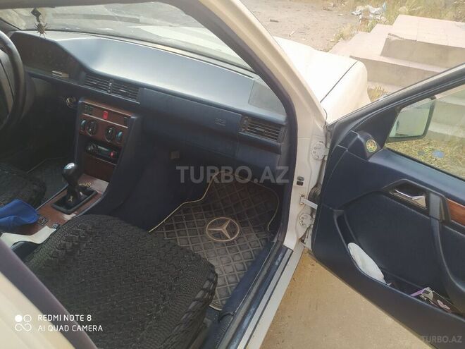 Mercedes E 200 1994, 625,000 km - 2.0 l - Neftçala