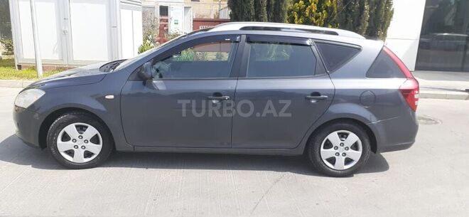 Kia Ceed 2009, 215,000 km - 1.6 l - Bakı