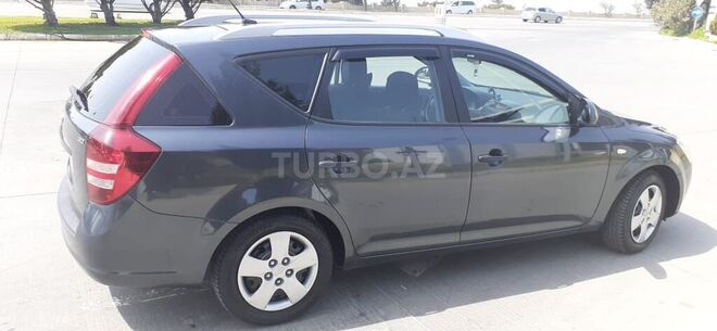 Kia Ceed 2009, 215,000 km - 1.6 l - Bakı