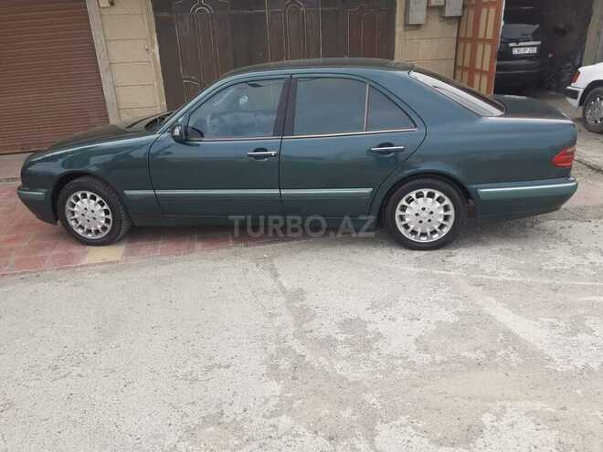 Mercedes E 220 1999, 309,000 km - 2.2 l - Bakı