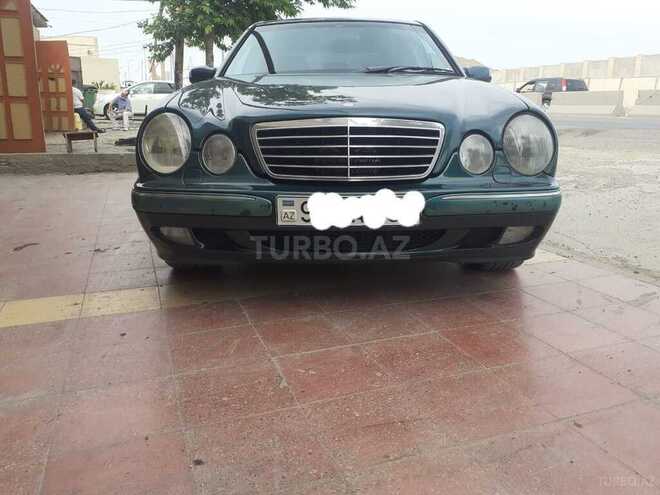 Mercedes E 220 1999, 309,000 km - 2.2 l - Bakı