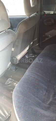 Opel Astra 1995, 122,400 km - 1.6 л - Qax