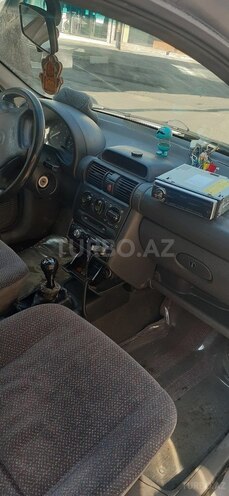 Opel Astra 1995, 122,400 km - 1.6 л - Qax