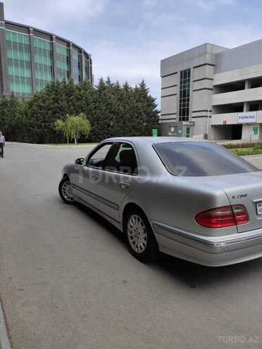 Mercedes E 200 2000, 266,000 km - 2.0 l - Bakı