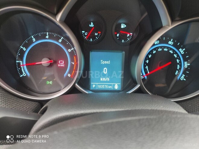 Chevrolet Cruze 2012, 183,000 km - 1.4 l - Tovuz
