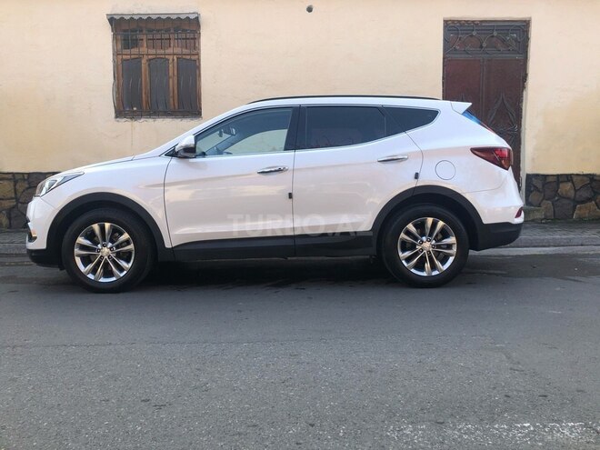 Hyundai Santa Fe 2015, 145,000 km - 2.0 l - Göygöl