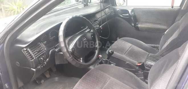 Opel Vectra 1996, 108,521 km - 1.8 l - Zaqatala