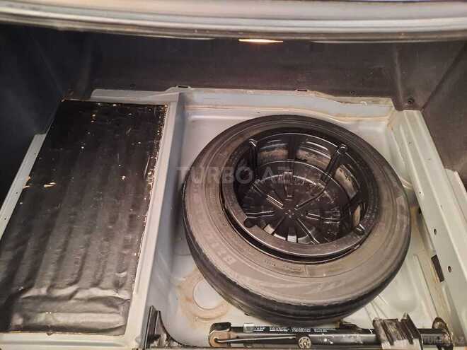 Mercedes E 200 1998, 265,134 km - 2.0 л - Gəncə