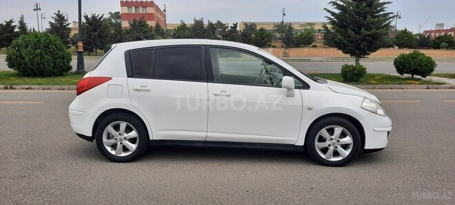 Nissan Tiida 2011, 94,000 km - 1.8 л - Bakı
