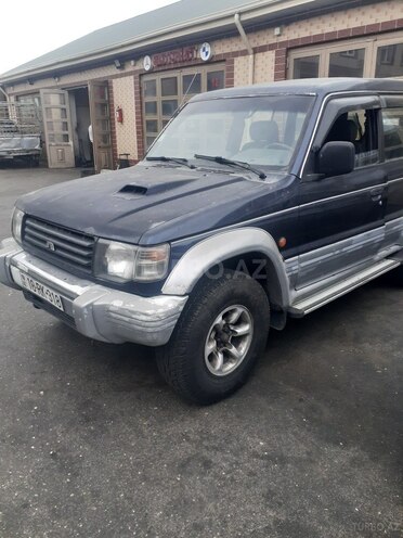 Mitsubishi Pajero 1994, 315,000 km - 2.8 l - Bakı