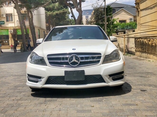Mercedes C 180 2014, 129,774 km - 1.8 l - Bakı