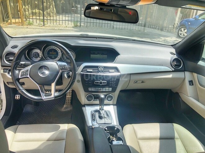 Mercedes C 180 2014, 129,774 km - 1.8 l - Bakı