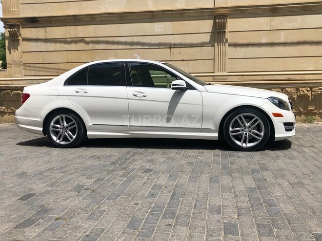 Mercedes C 180 2014, 129,774 km - 1.8 l - Bakı