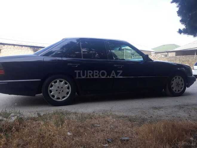 Mercedes E 250 1995, 365,000 km - 2.5 л - Sumqayıt