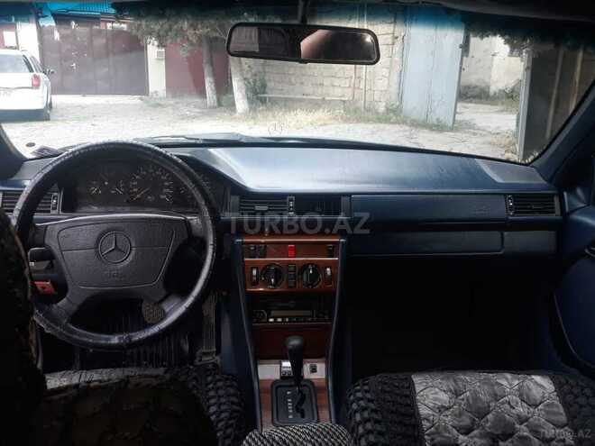Mercedes E 250 1995, 365,000 km - 2.5 л - Sumqayıt