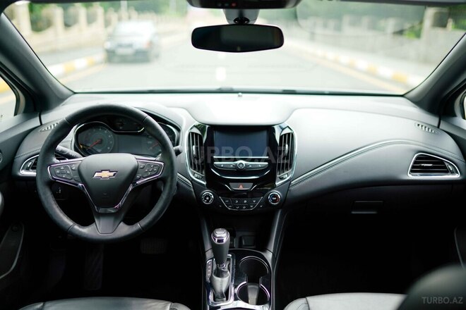 Chevrolet Cruze 2017, 99,000 km - 1.4 l - Zaqatala