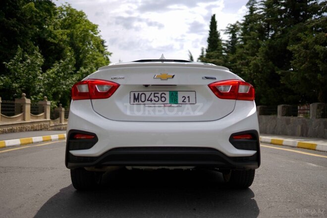 Chevrolet Cruze 2017, 99,000 km - 1.4 l - Zaqatala
