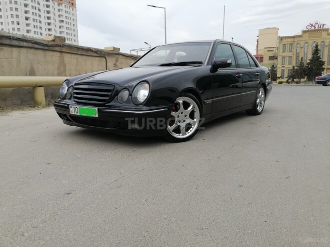 Mercedes E 240 2000, 289,123 km - 2.6 l - Sumqayıt