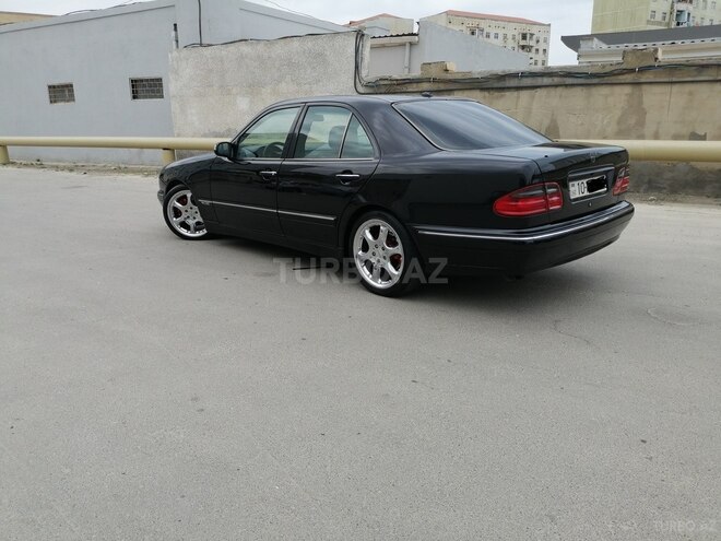 Mercedes E 240 2000, 289,123 km - 2.6 l - Sumqayıt