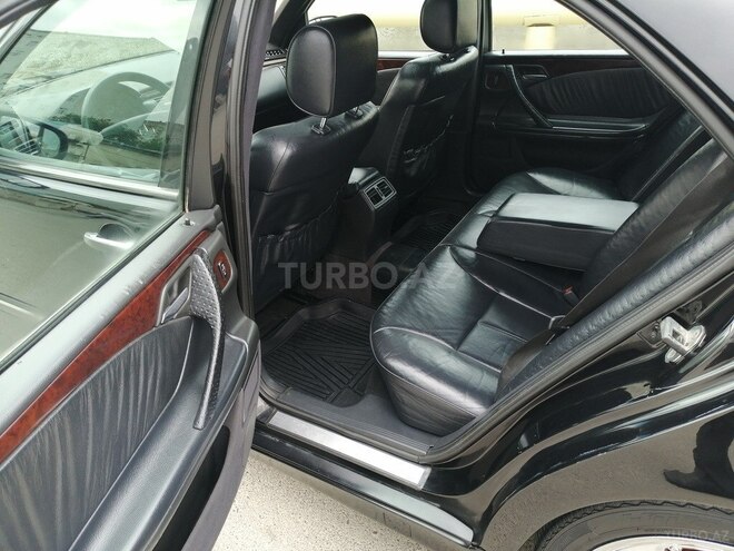Mercedes E 240 2000, 289,123 km - 2.6 l - Sumqayıt